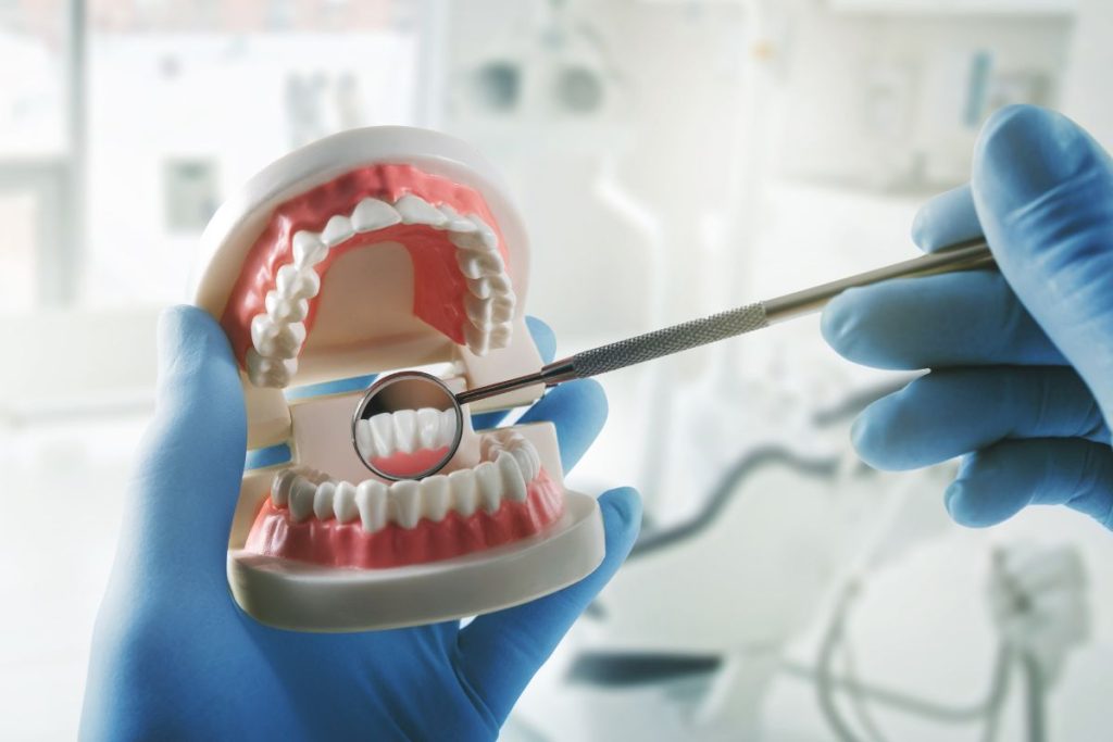 4 Ways Family Dentistry Encourages Consistency