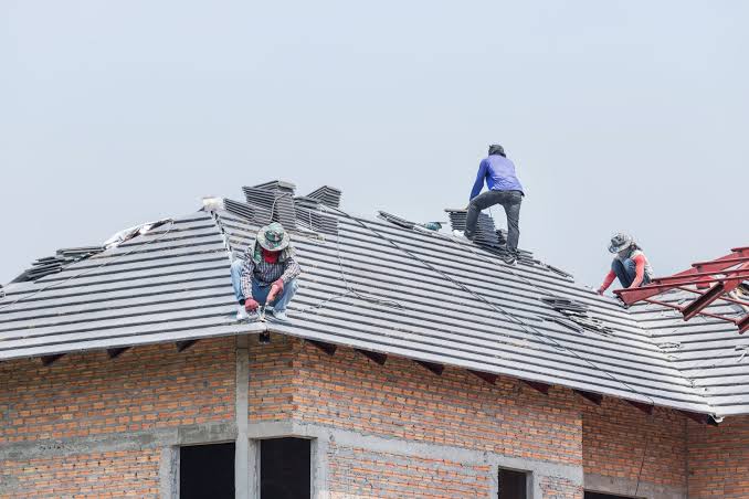 Comprehensive Commercial Roof Inspection Checklist for Property Managers